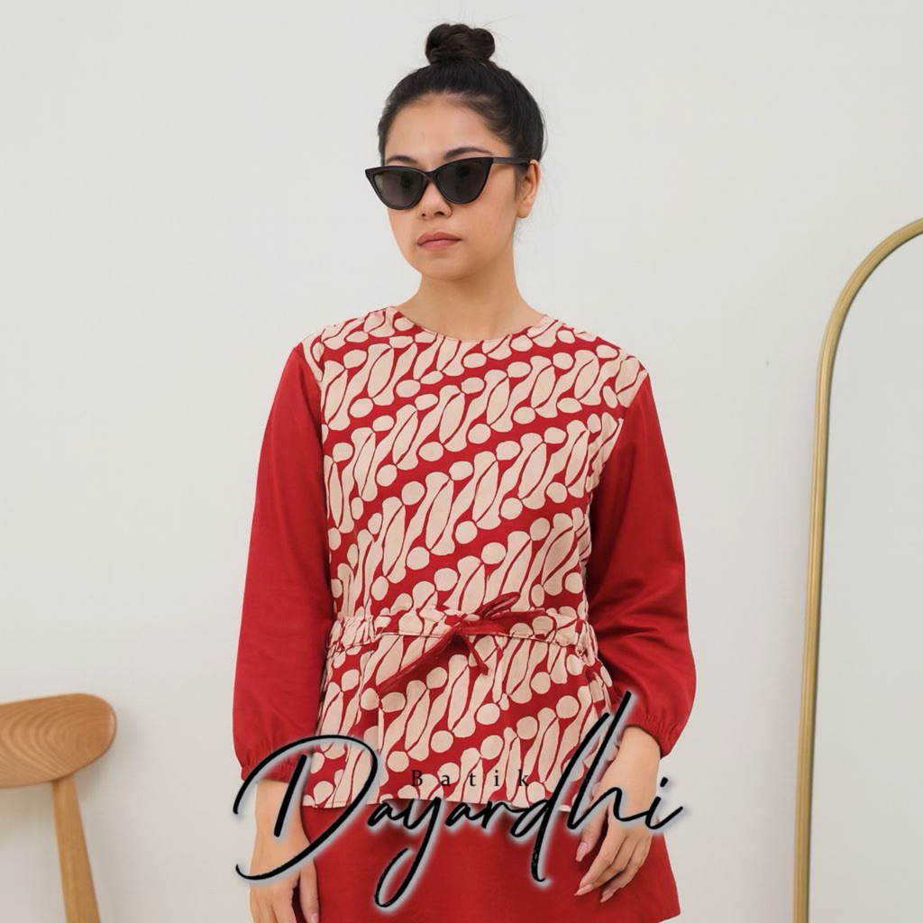 Blouse Batik Kombinasi Merah Putih Modern – Atasan Batik Wanita Kerja Kantor & Santai | Batik Dayard