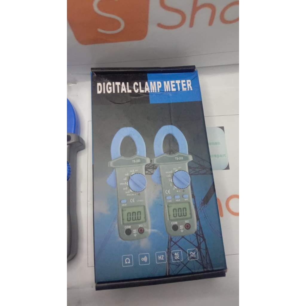 DIGITAL CLAMP METER Meter