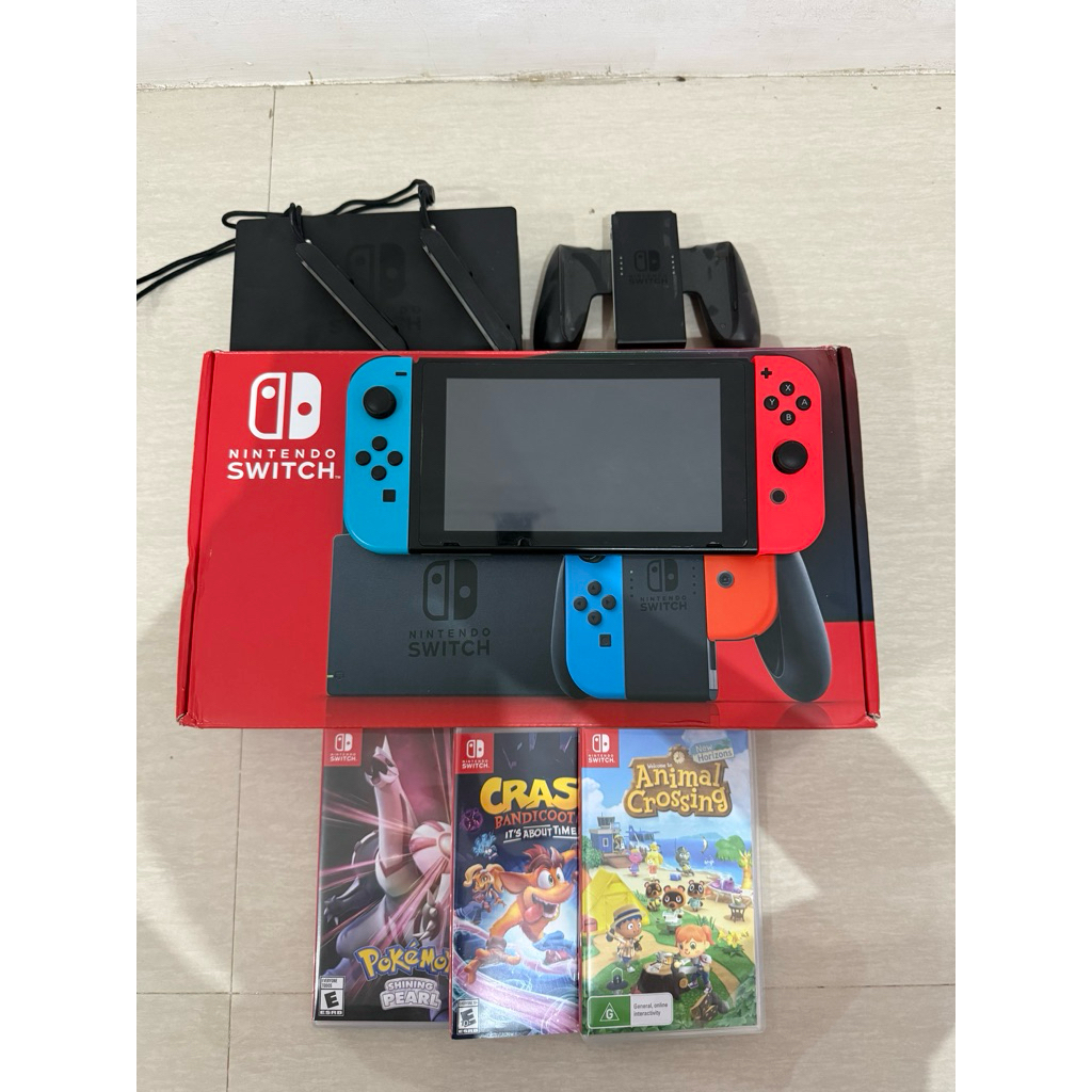 nintendo switch 1 v2 second.. + 3 kaset game