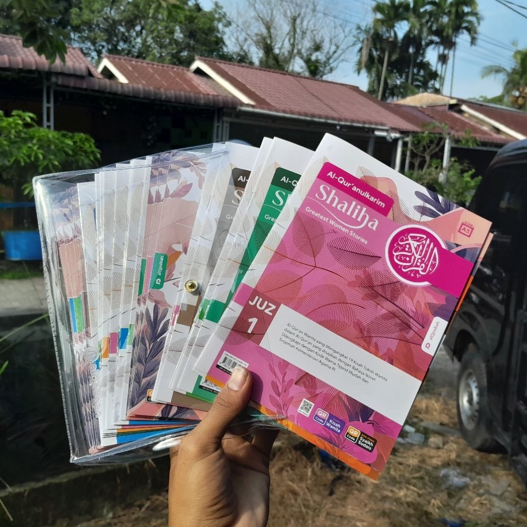 Al Qur'an Per Juz Shaliha Al- Quran per juz di lengkapi Terjemah Tajwid Warna Ukuran A5