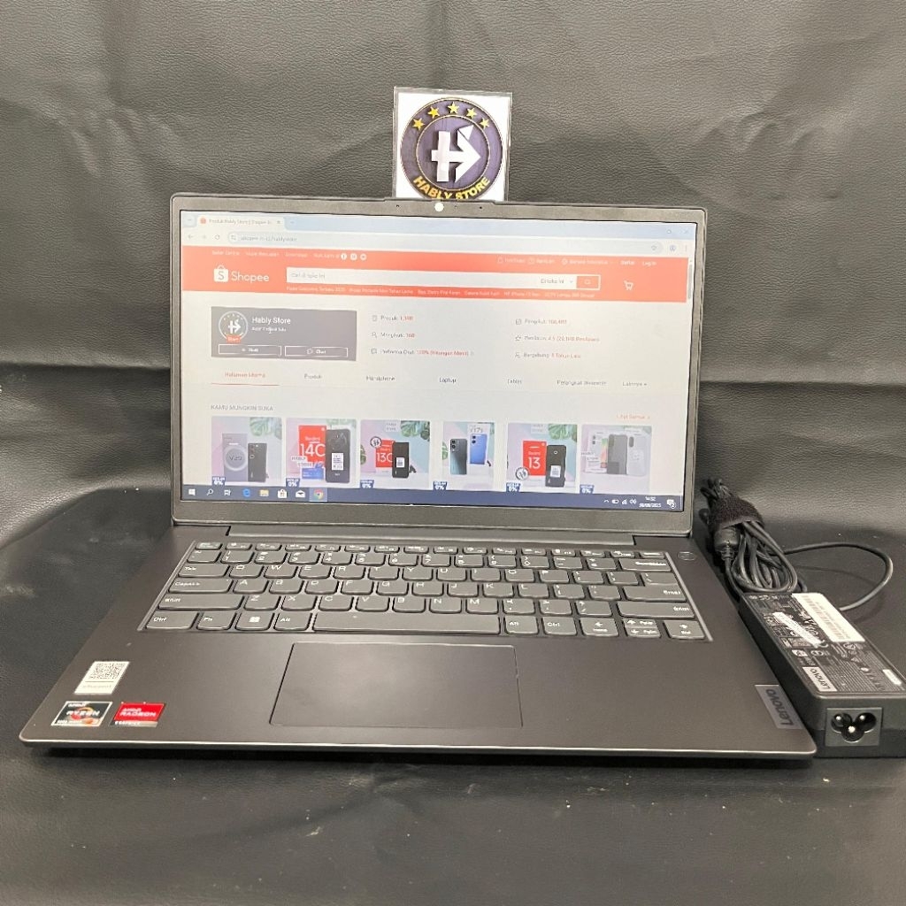 LAPTOP LENOVO 82KC AMD RYZEN 3 5300U 12GB SSD 512GB 14INCH SECOND BERGARANSI