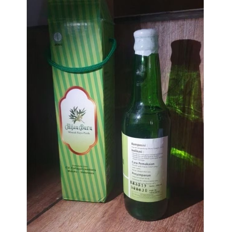 Minyak Kayu Putih Hijau Buru Asli Ambon 300ml