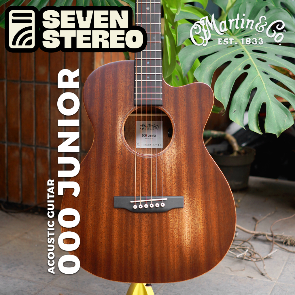 Martin 000CJR-10E StreetMaster - Martin Street Master Acoustic Guitar