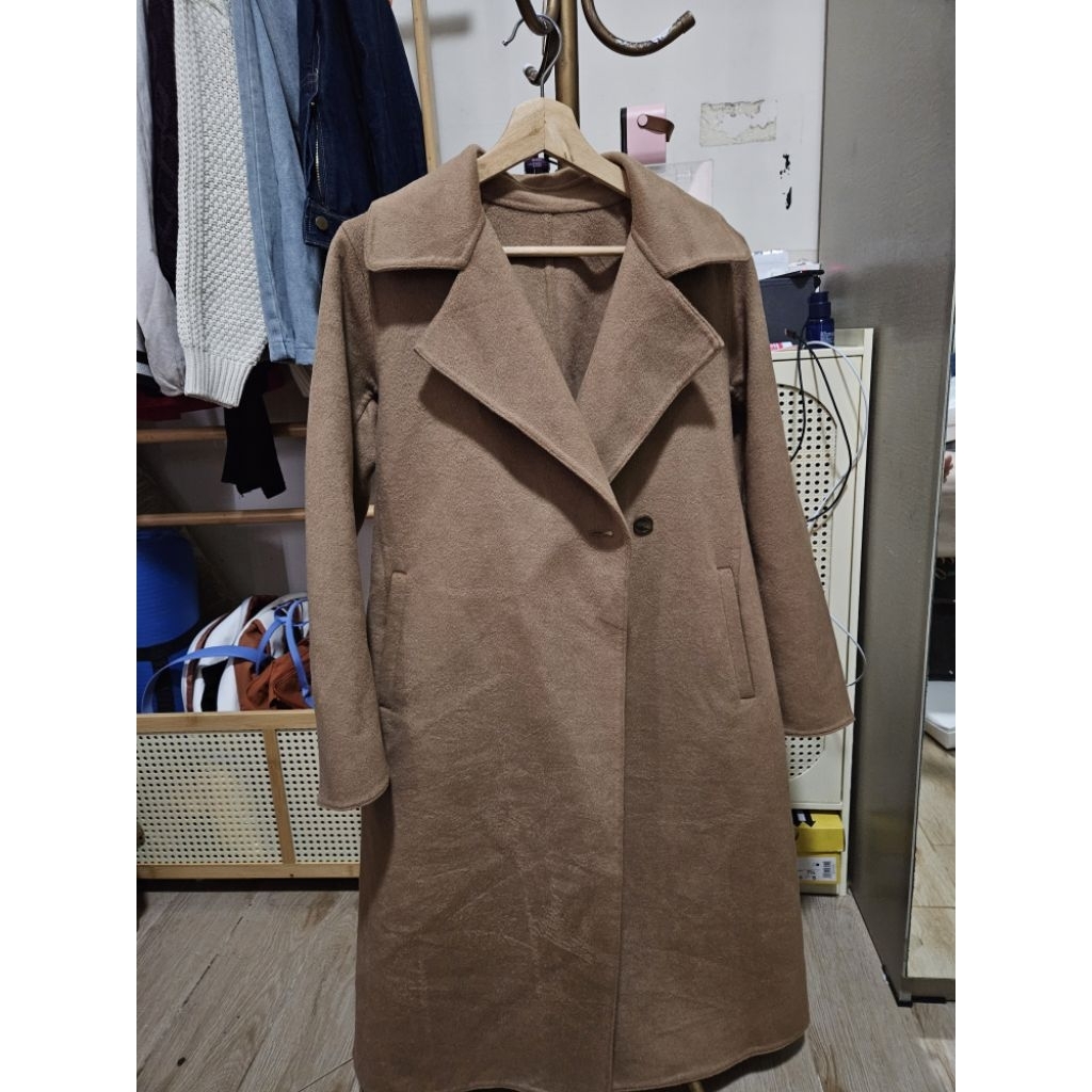 COAT PRELOVED ZARA UNIQLO, OUTER AUTUMN WINTER