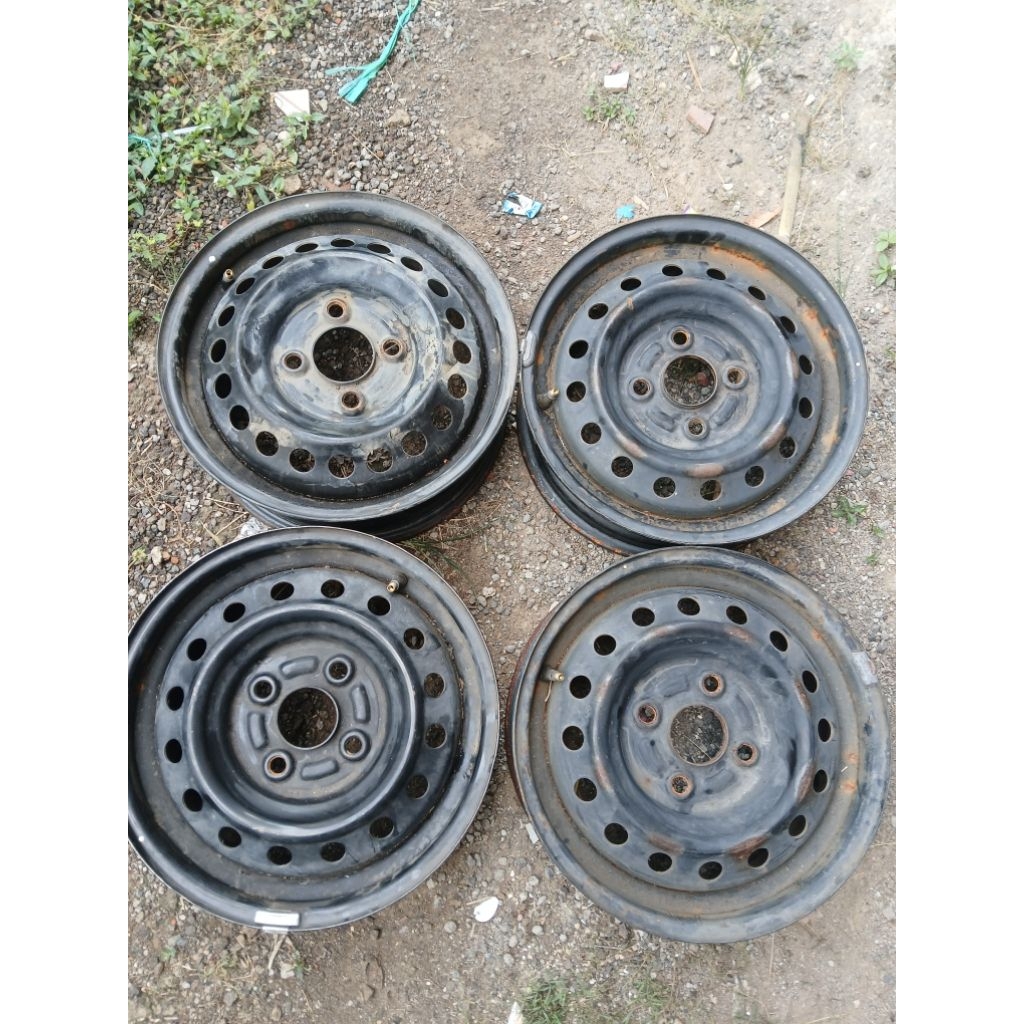 Velg Kaleng R13 4x100