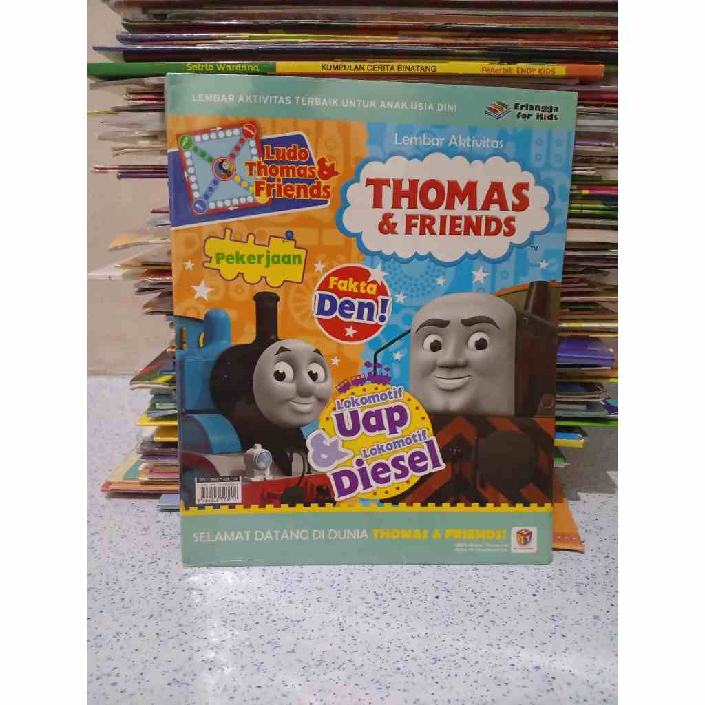 BUKU THOMAS DAN FRIENDS PEKERJAAN LOKOMOTIF UAP DAN LOKOMOTIF DIESEL