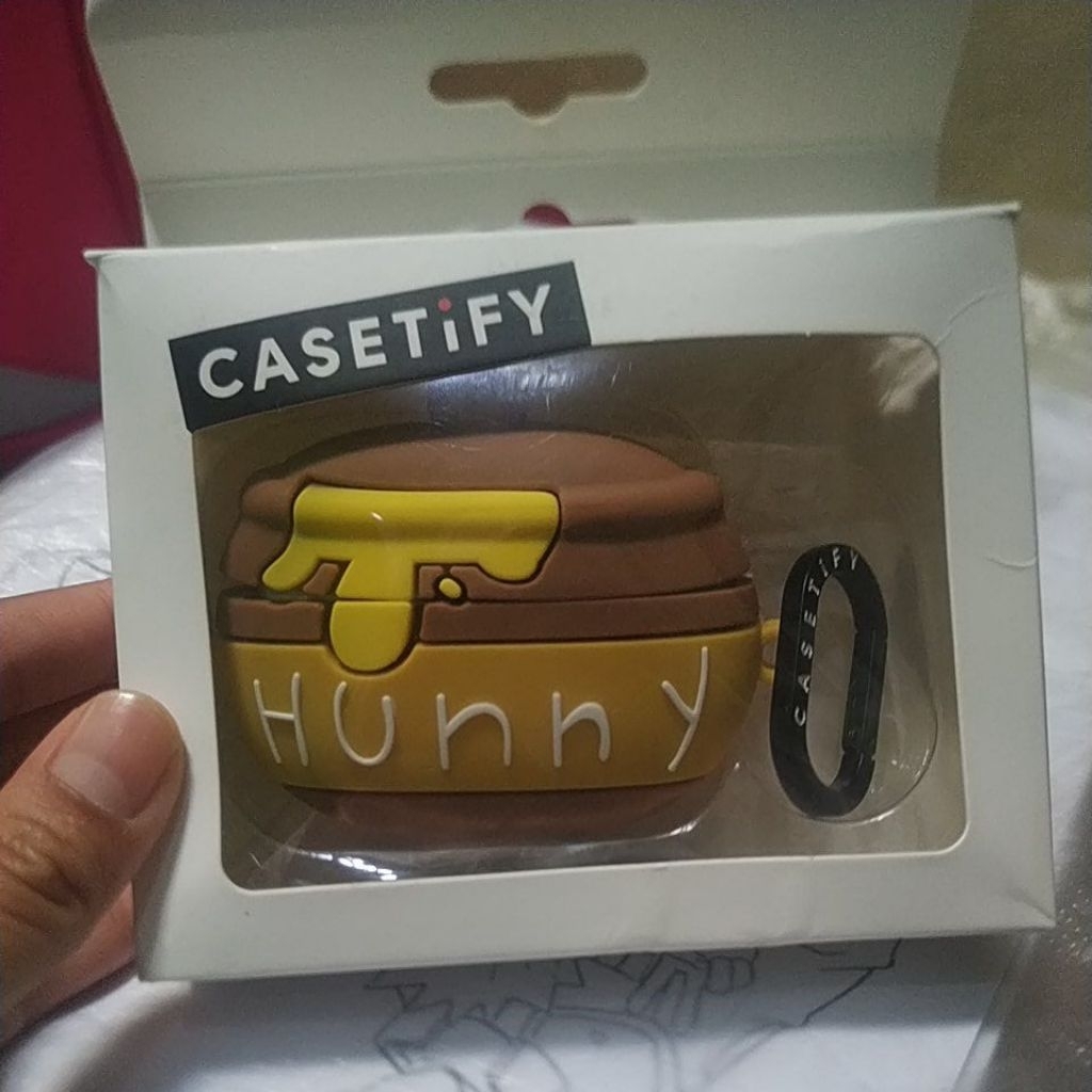 CASETiFY tws hunny Winnie the pooh original Disney free Airpods