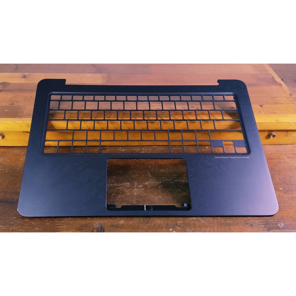 Casing Frame Keyboard Palmrest Laptop Asus UX305 UX305F UX305L