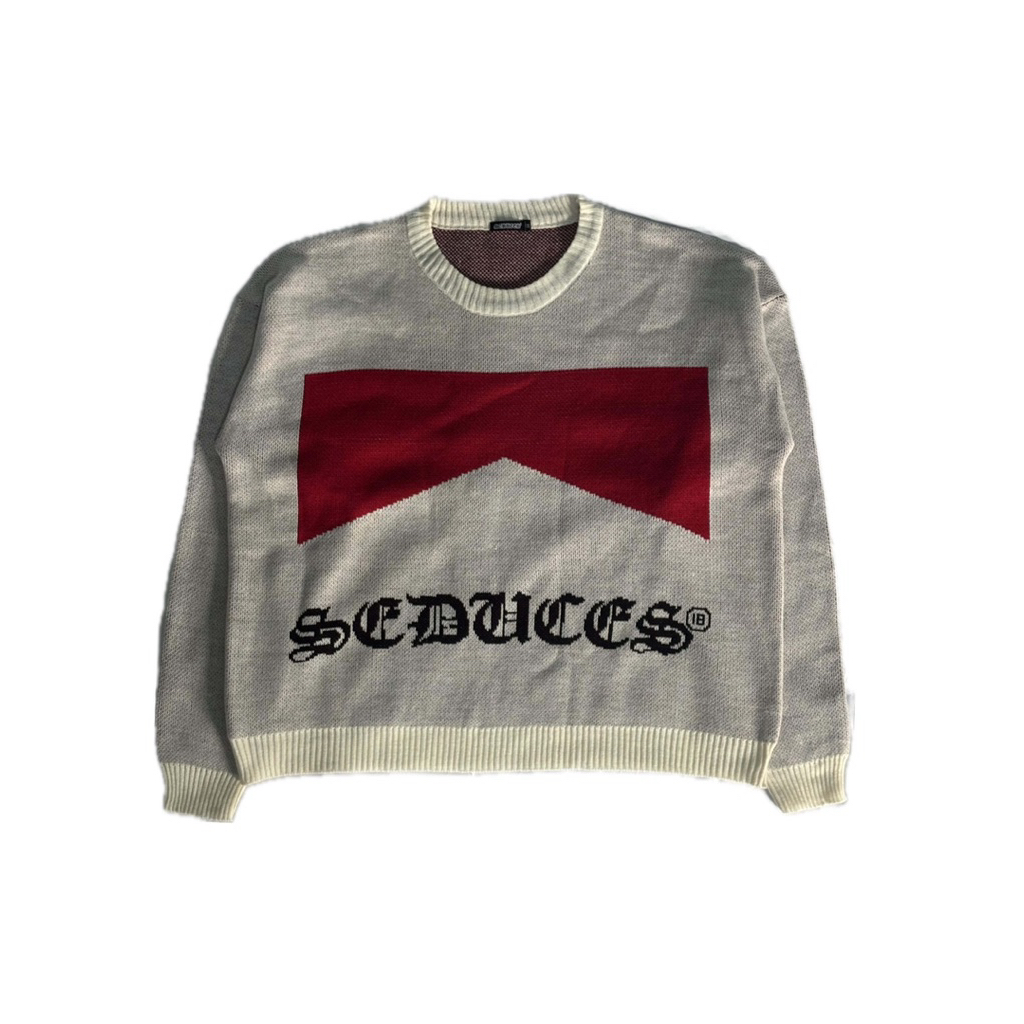 MARLBORO SEDUCES KNITWEAR