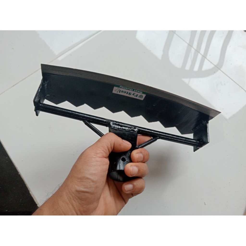 cangkul garuk rumput gulma/pembersih rumput original