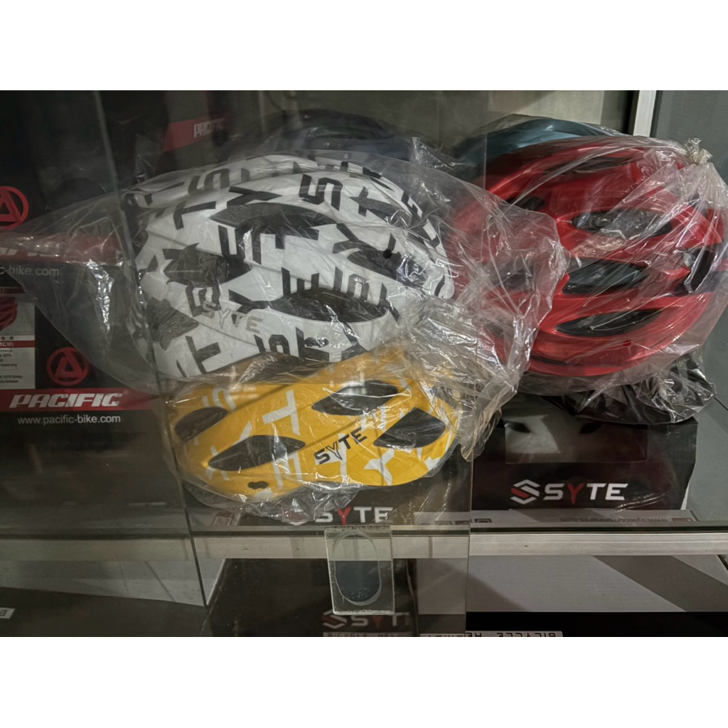 helm sepeda syte