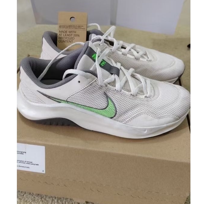 Sepatu M Nike Legend Essential 3 NN DM1120006