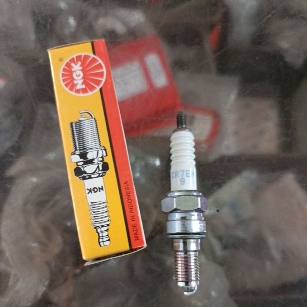 Busi NGK Honda Vario CR7EH-9