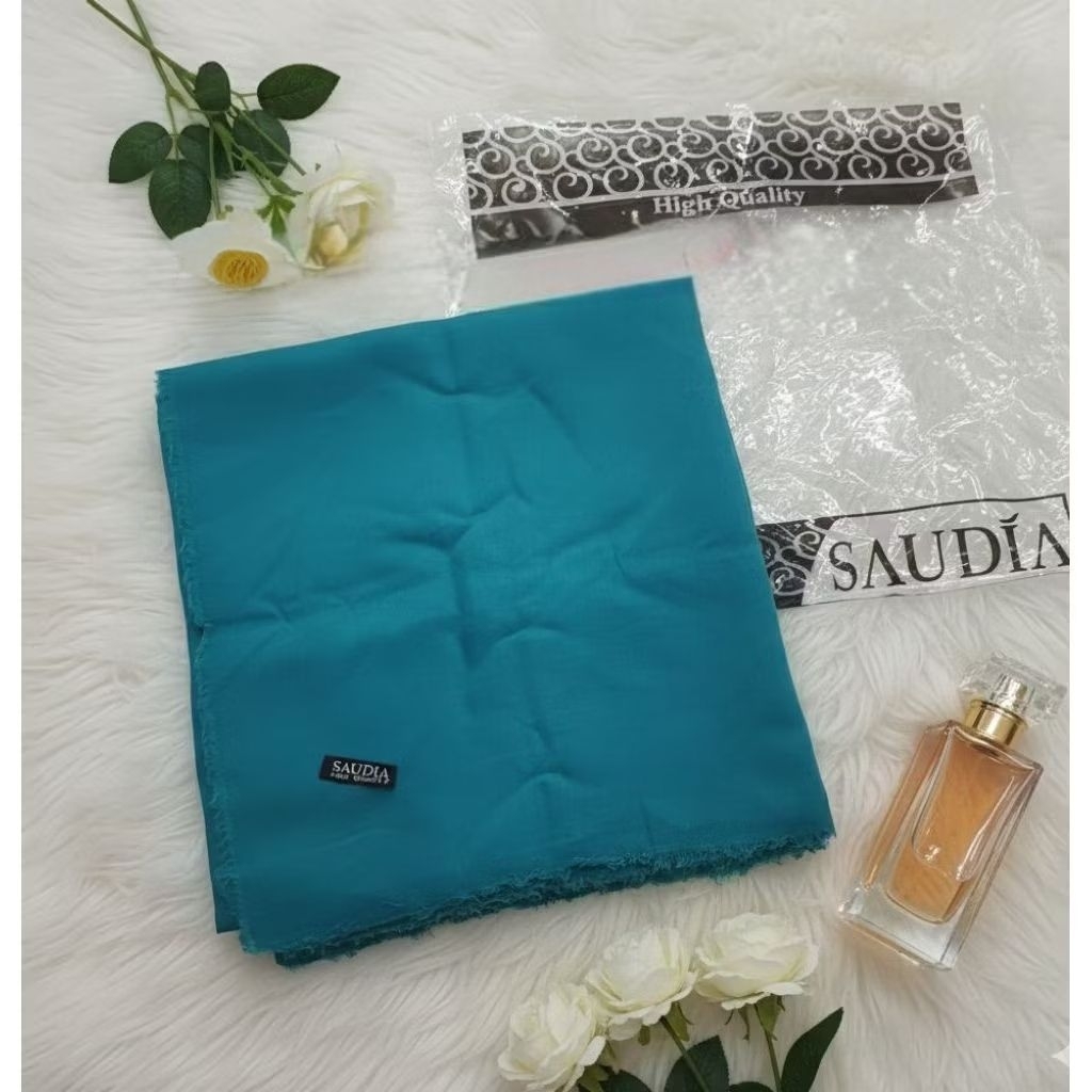 Jilbab Saudia PKK/ Hijab Biru PKK polos / Kerudung Segiempat PKK