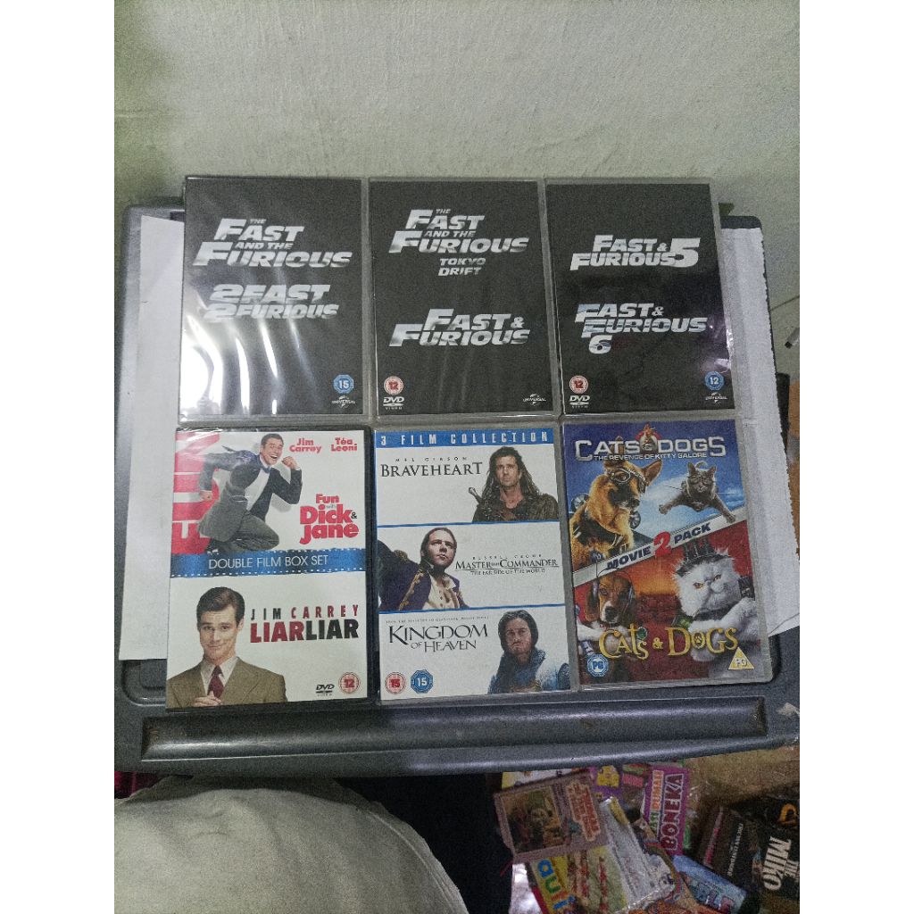 DVD original region 2 Cats & dogs/Cats & Dogs 2, Braveheart, Master & Commander, Kingdom of Heaven, 