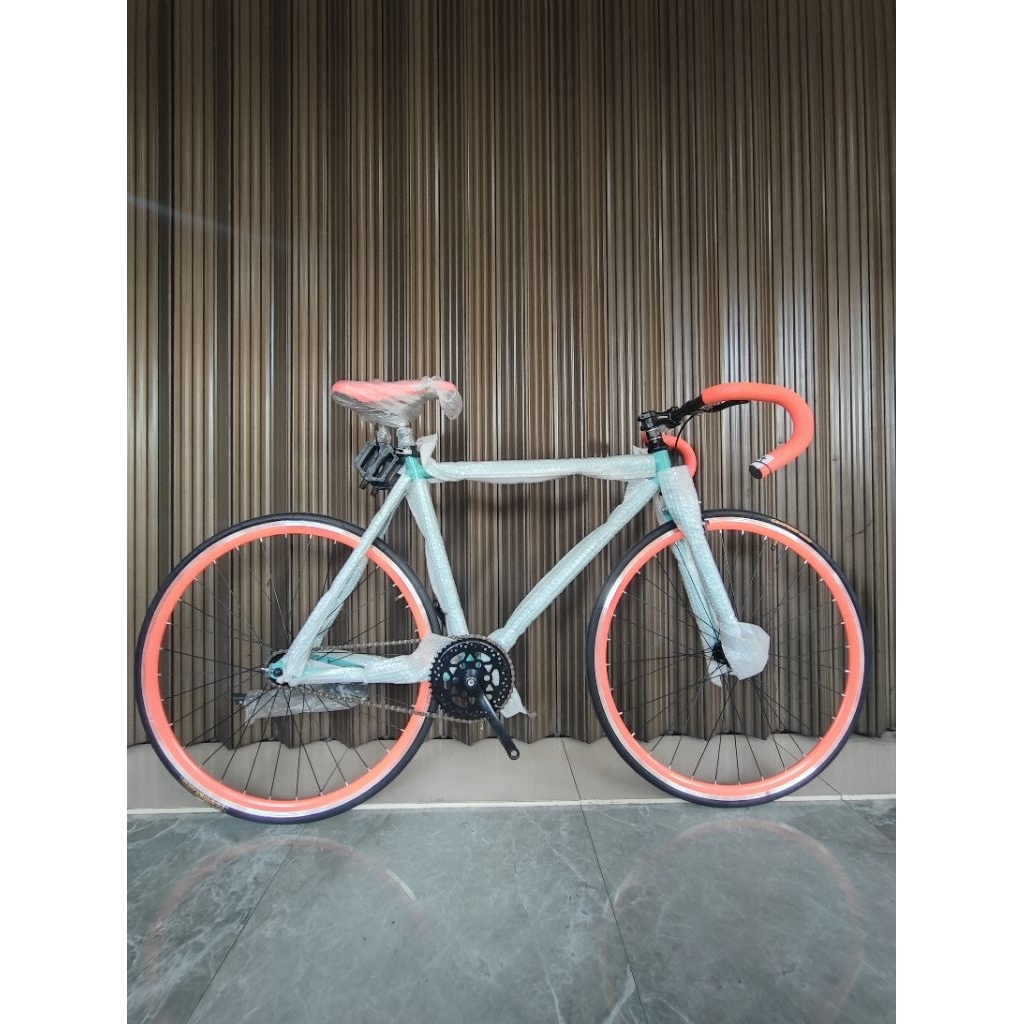 SEPEDA FIXIE 700 ODESSY 1050