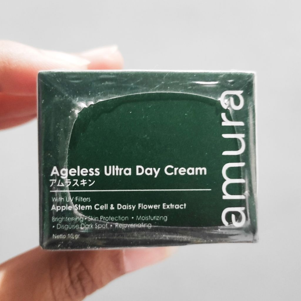 NEW AMURA AGELESS ULTRA DAY CREAM