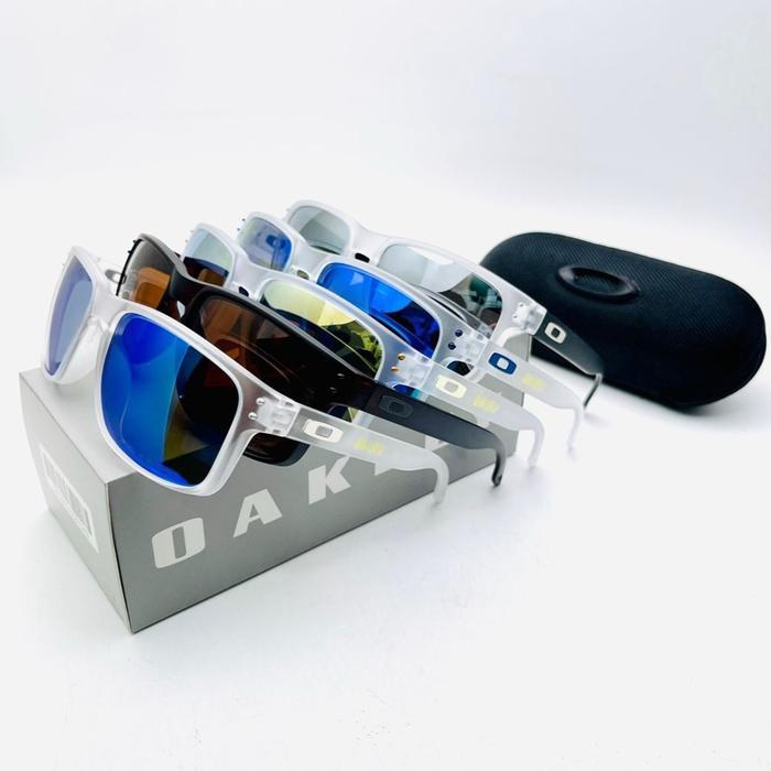 Kacamata Oakley Hoolbrook Frame Gagang Hitam Lensa Polarized Grey