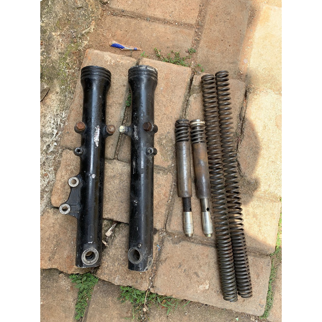 SHOCK DEPAN SERPICO KIDAL