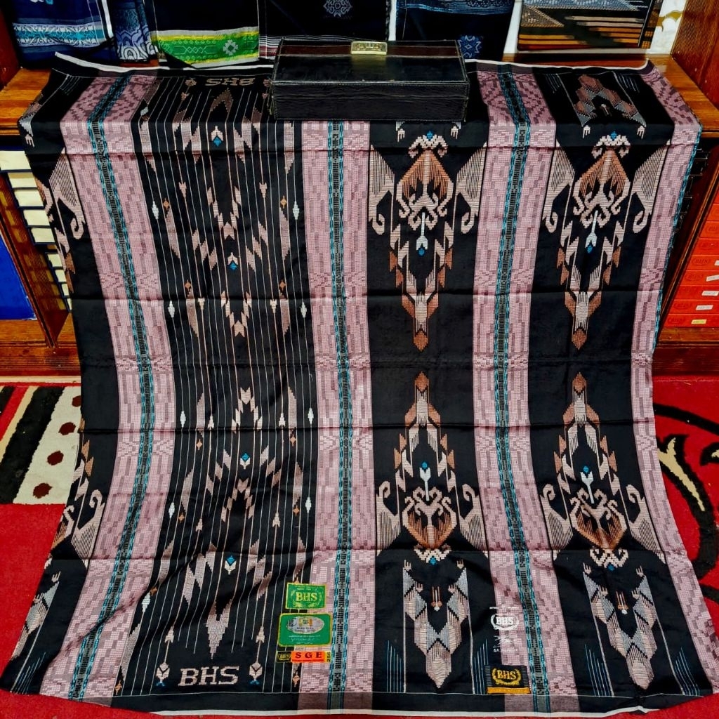 sarung BHS sge mahkota sfunslik 210/2