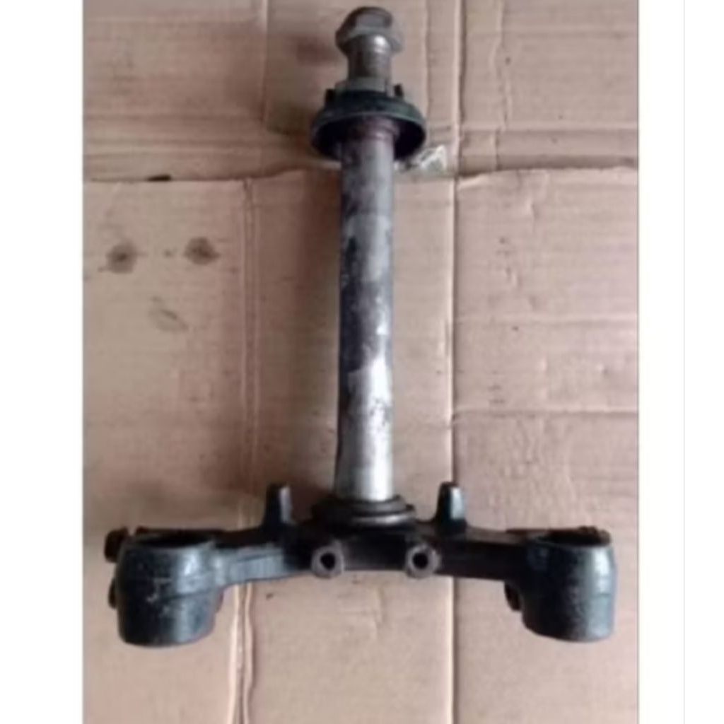 segitiga bawah motor Suzuki Satria FU vasLite PNP Satria FU barong PNP Satria FU Lama barang origina