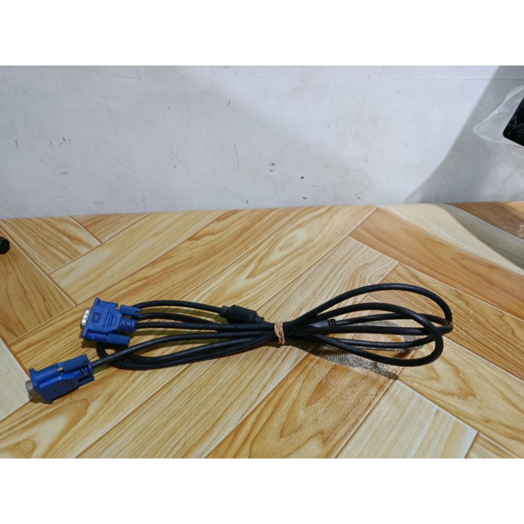 kabel VGA original monitor komputer