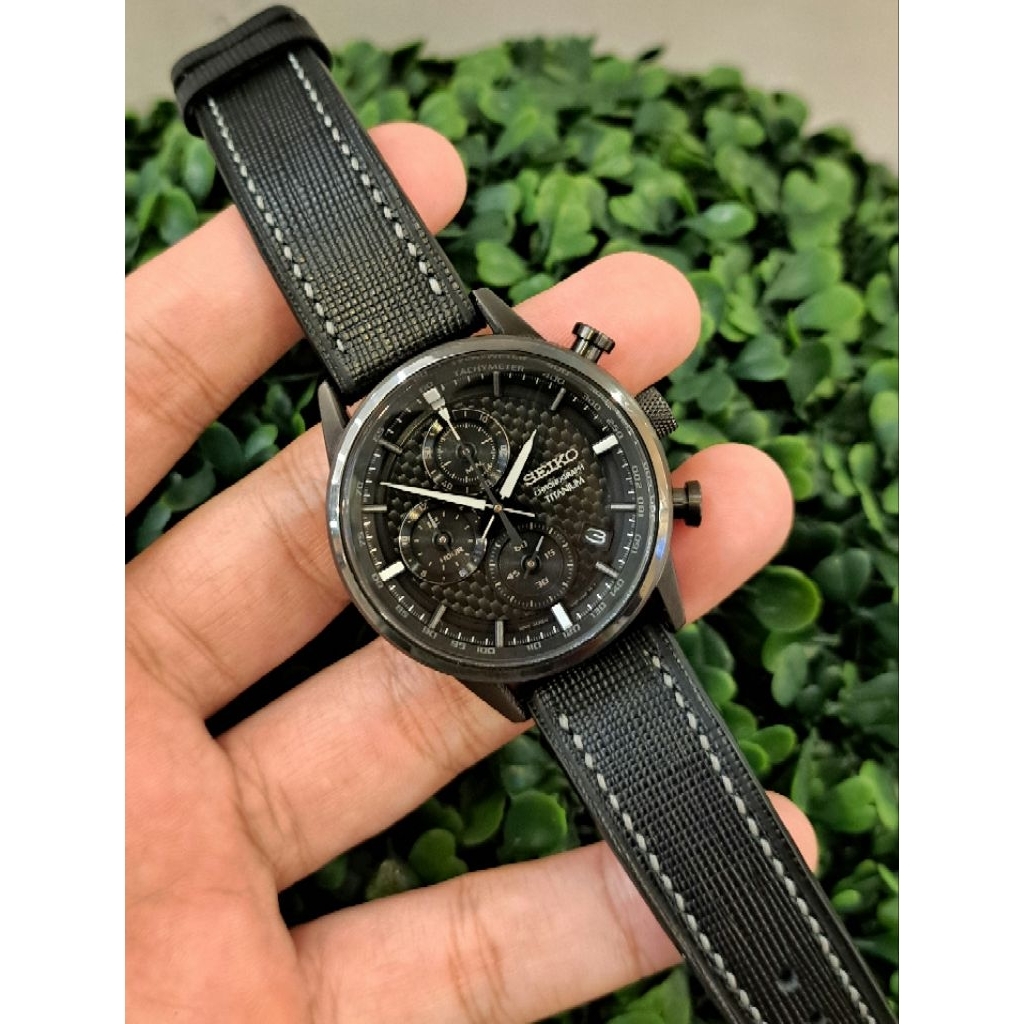 Seiko Chronograph SSB393P1 Titanium Discover More Black Dial Original