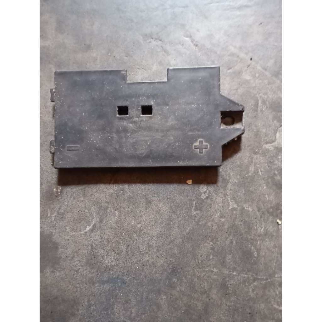 tutup aki kymco easy 100