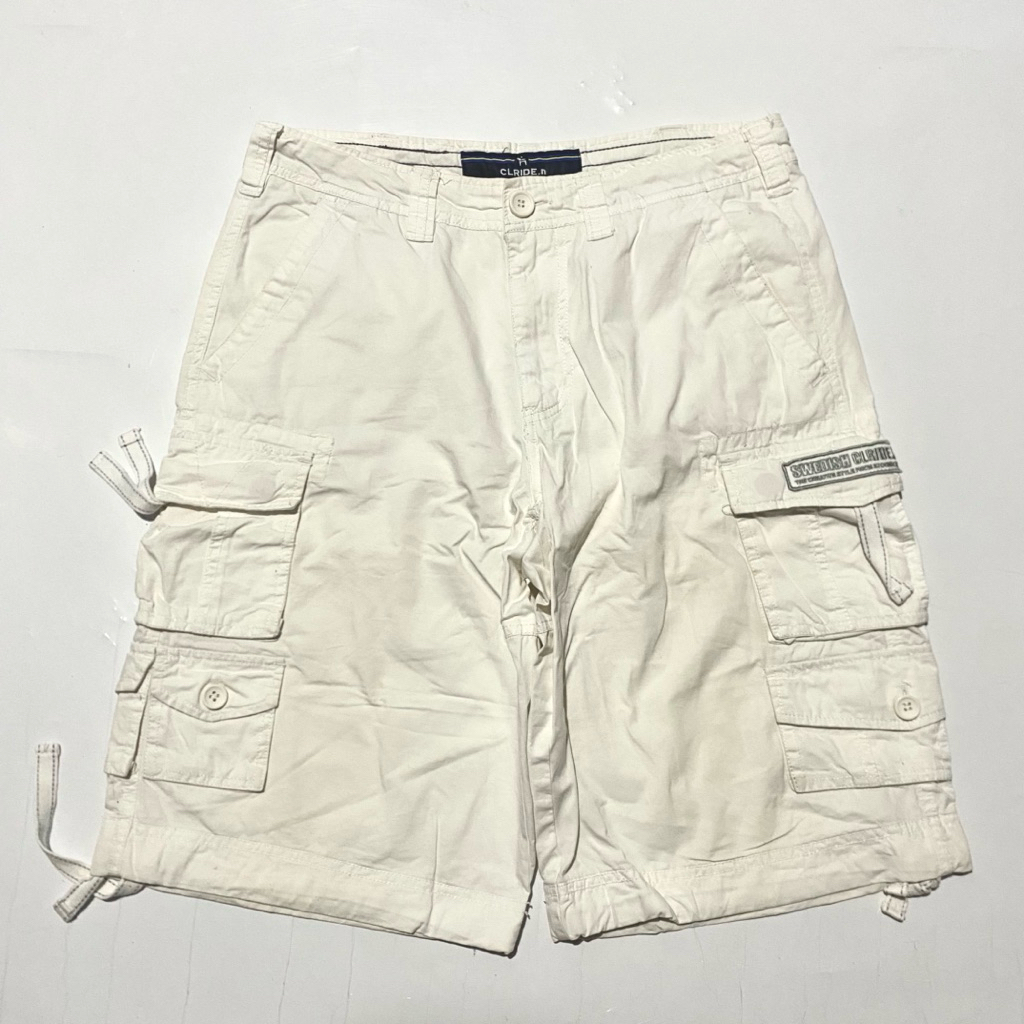 Clride Short Cargo Pants Putih Size W44 L59 OL31 Lingkar Pinggang 88 cm Panjang 59 cm Open Leg 31 cm