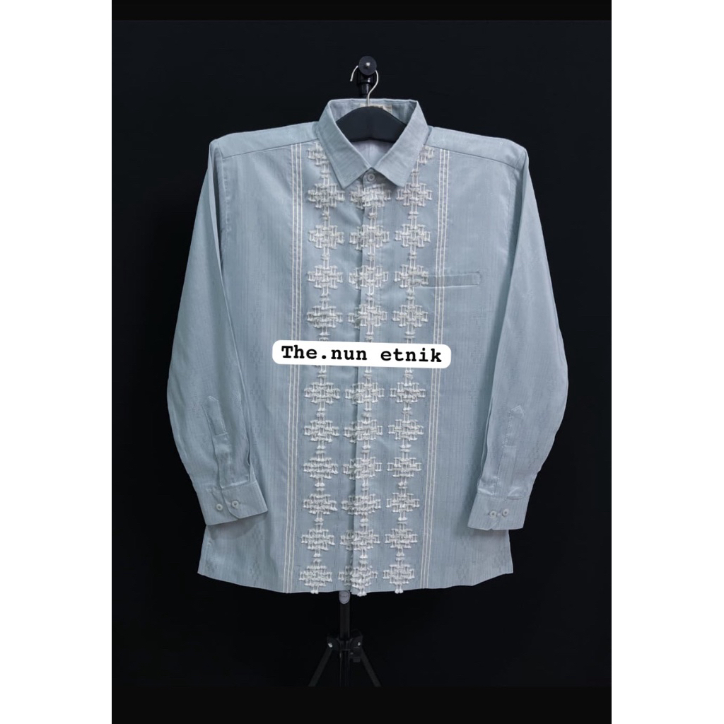 KEMEJA LENGAN PANJANG PRIA TENUN BULU BABY BLUE