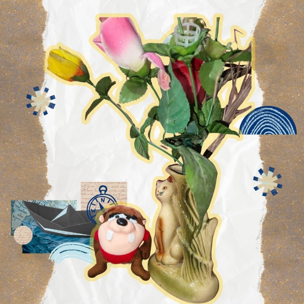 Boneka Tasmanian Devil Berjubah Merah // Red Robed Tasmanian Devil Doll