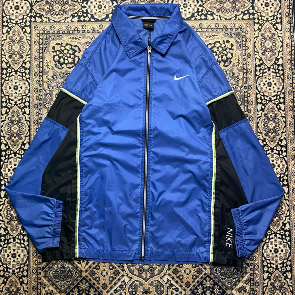 vintage nike windbreaker