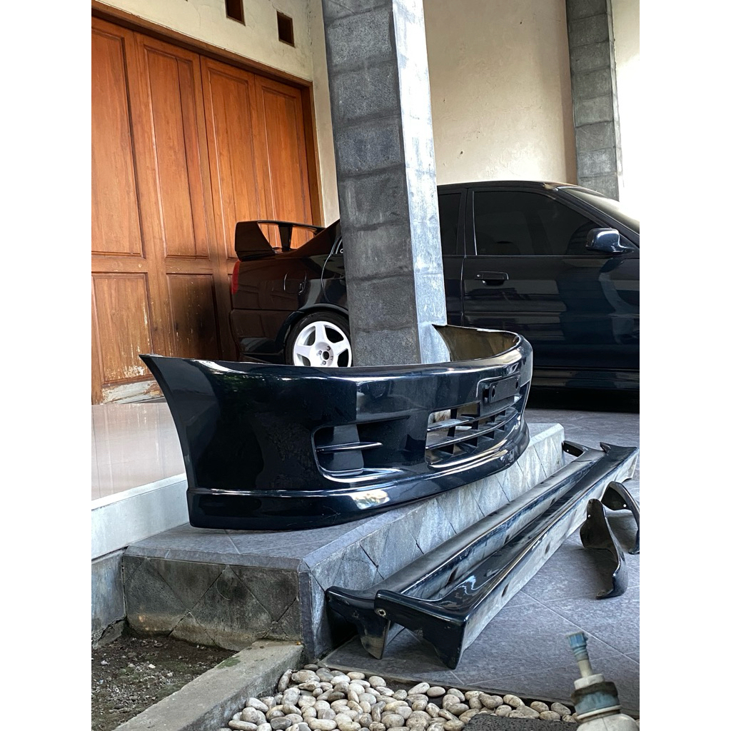 bumper lancer ck4 sei (bumper depan saja)