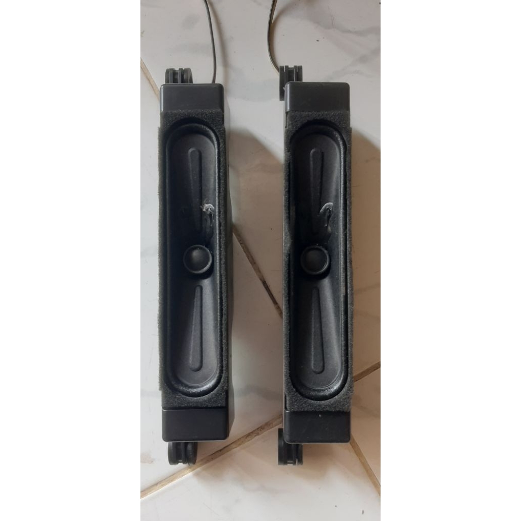 speaker tv led panasonic TH49D305G