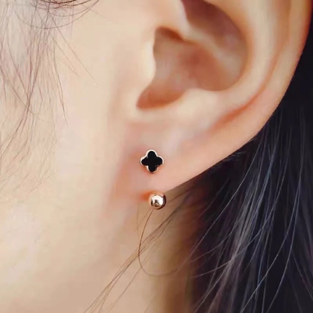 Anting Clover Titanium Bulat 3 Warna