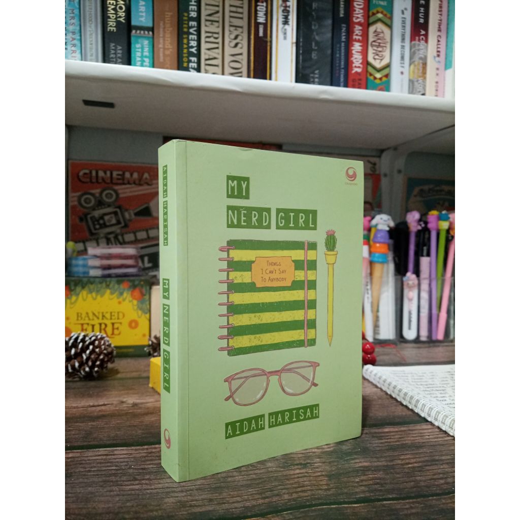 (PRELOVED, ORIGINAL) My Nerd Girl