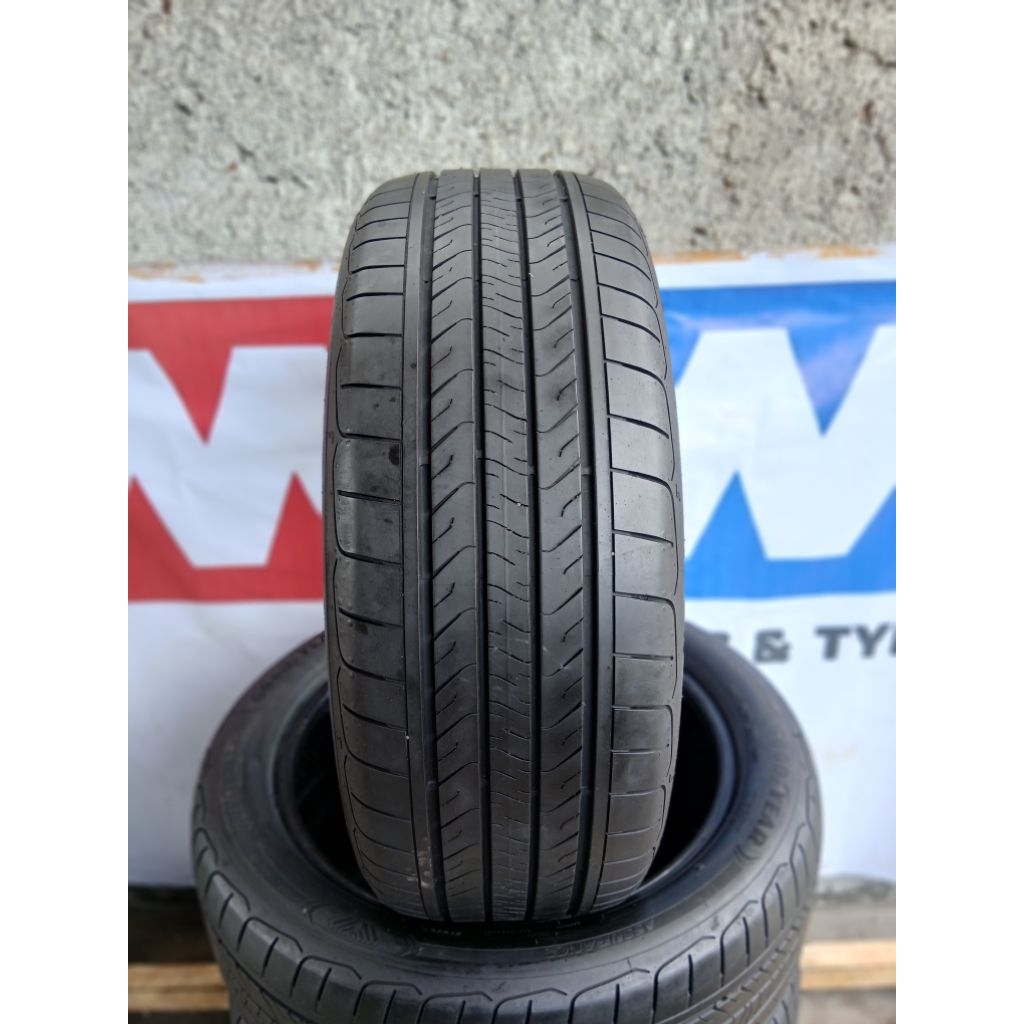 Ban Goodyear 205/50R17