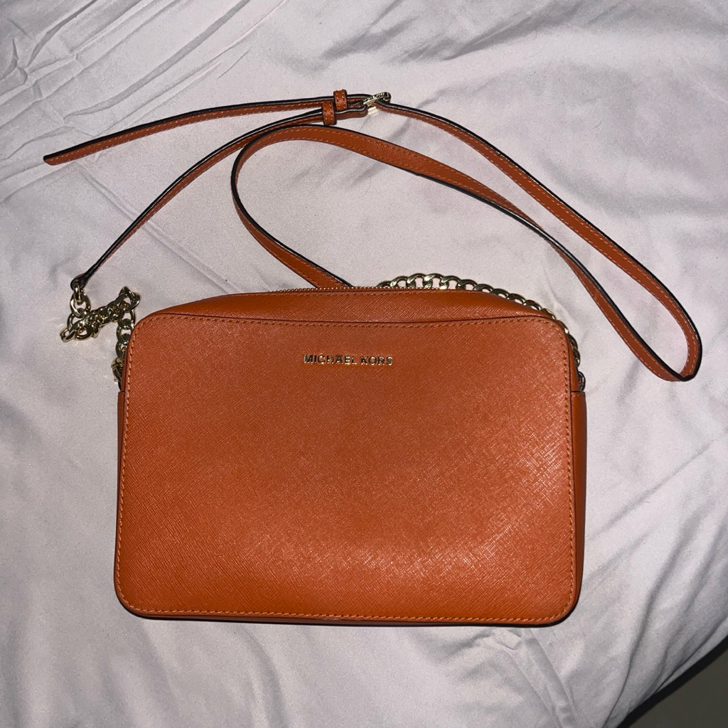 Preloved Tas MK Jet Set EW Crossbody Luggage Brown