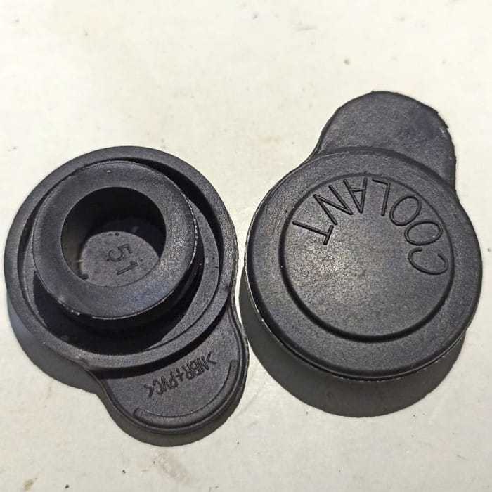 TUTUP AIR RADIATOR(KARET) MOTOR VARIO,VARIO 125,VARIO 150