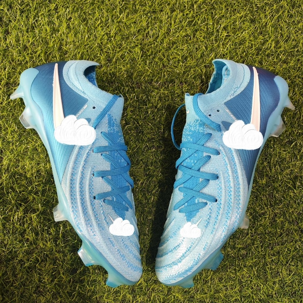 sepatu bola phantom gx blue