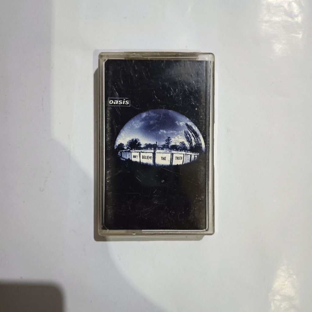 Kaset pita OASIS "Don't Believe the Truth"