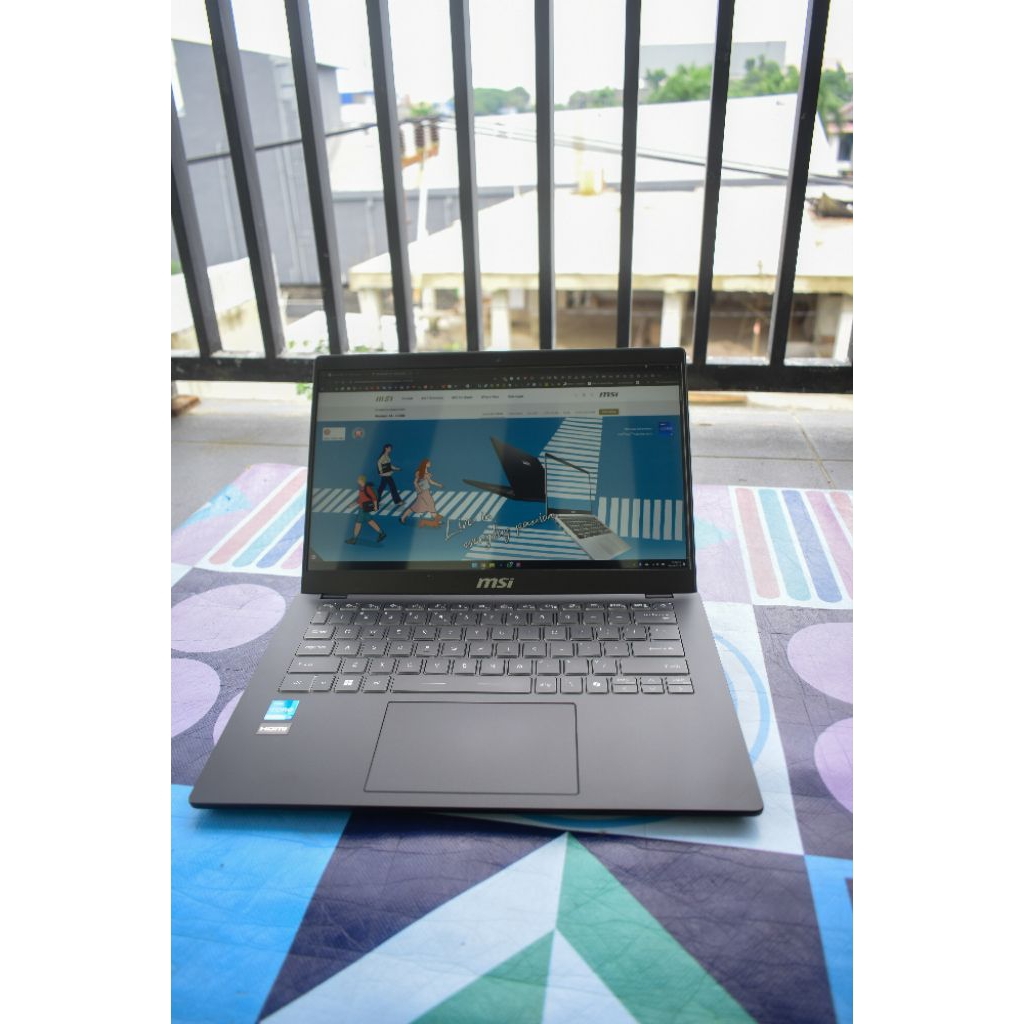 Laptop MSI Modern 14 Core i3 RAM 8GB SSD 512GB – Laptop Ringan Cepat untuk Kuliah & Kerja