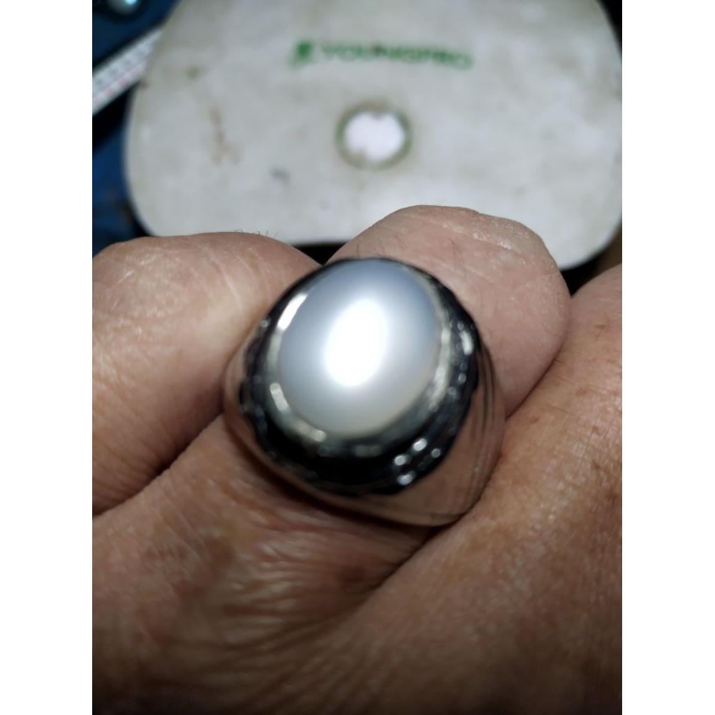 Batu Biduri Bulan Air Beras Unik kode C/7