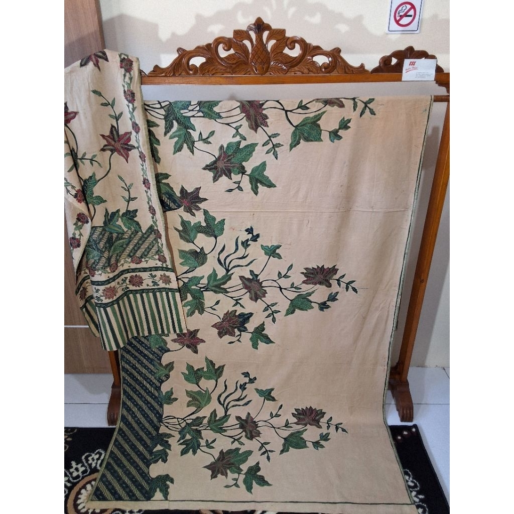 Kain Panjang Batik Tulis/Kain Batik Tulis/Kain Panjang Batik Flora/Kain Batik Lawasan/Kain Panjang B