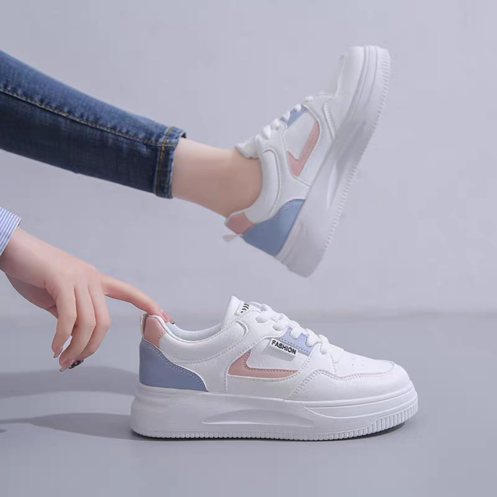 Sepatu Sneaker Import Casual Wanita Kekinian Style Korea Shoes
