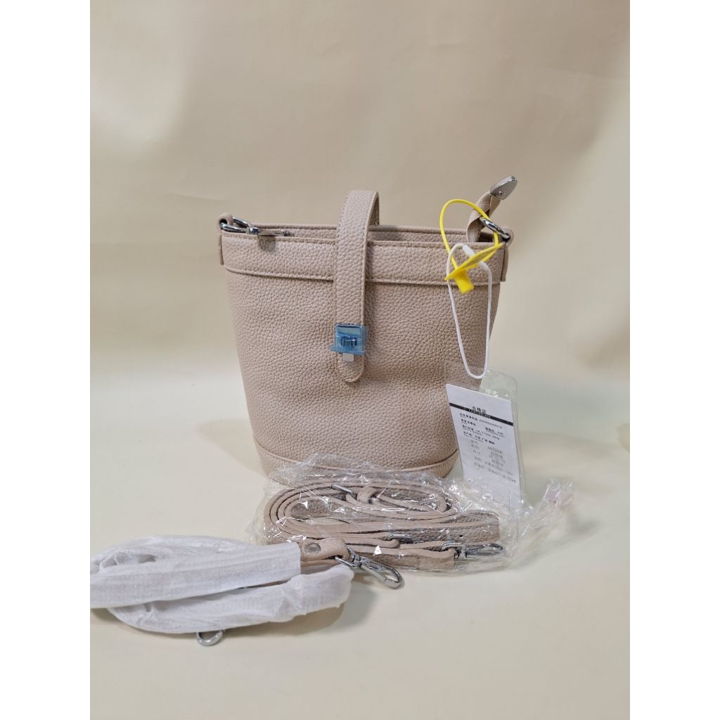 Tas mini model tabung import fashion original/ sling bag kekinian lengkap sertifikat