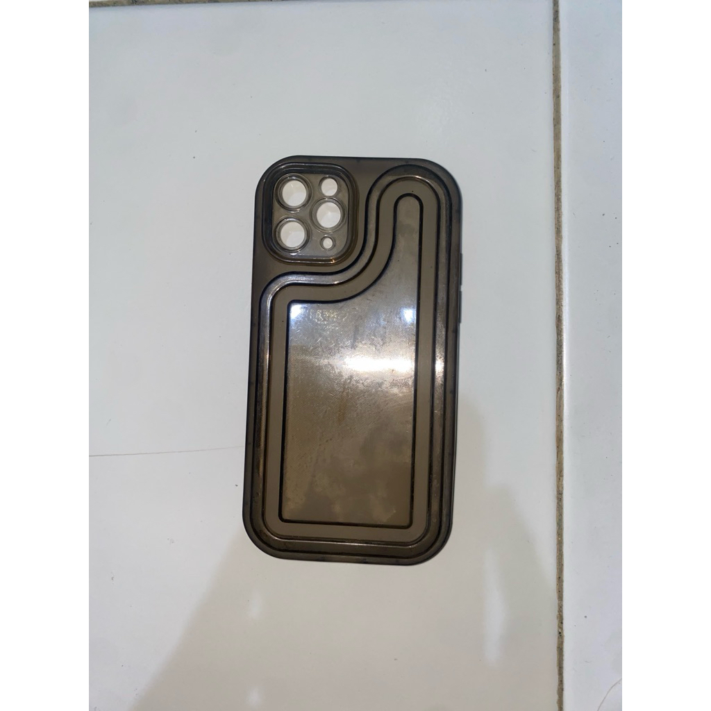 preloved case iphone 11 pro