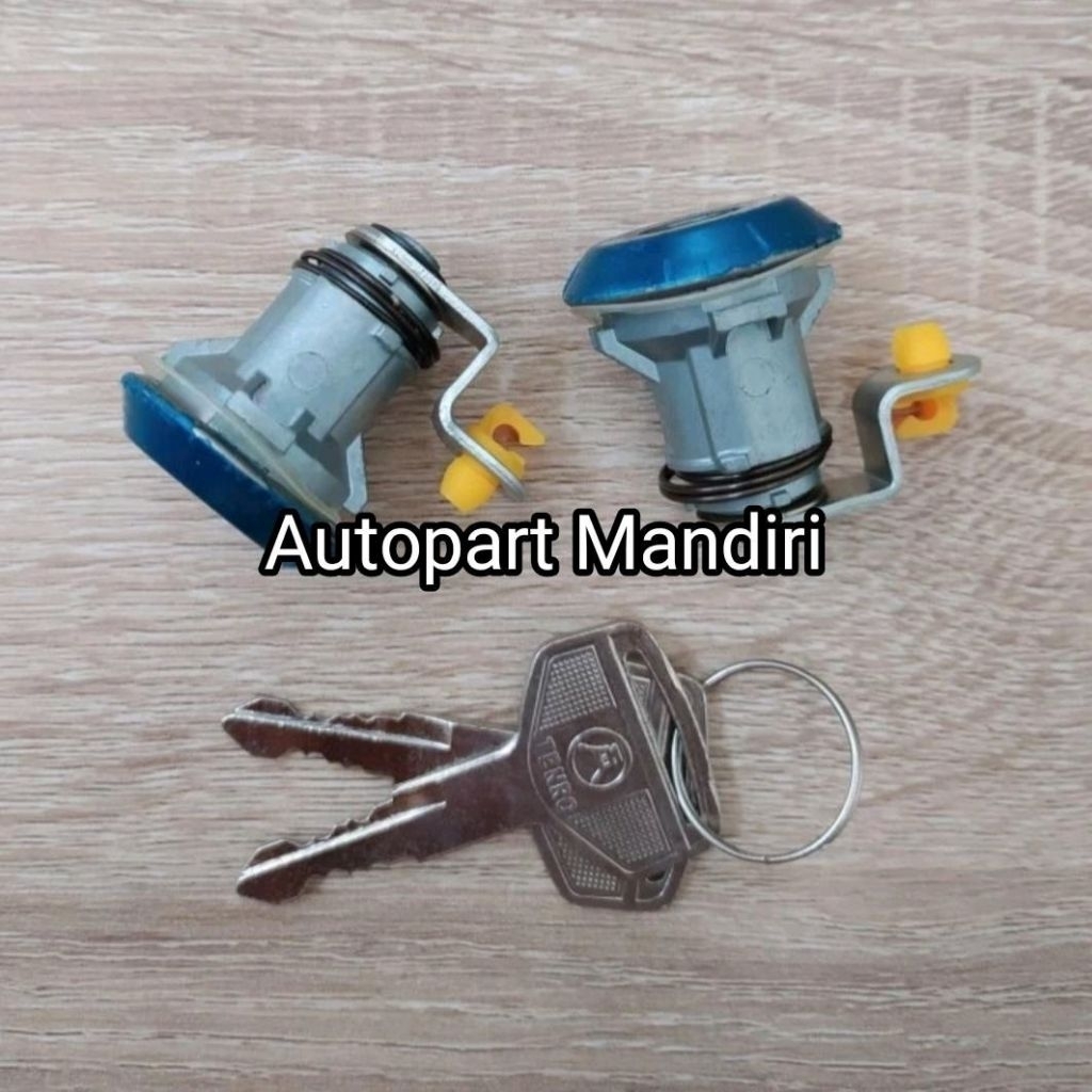 Kunci Pintu Set APV (Mega Carry)