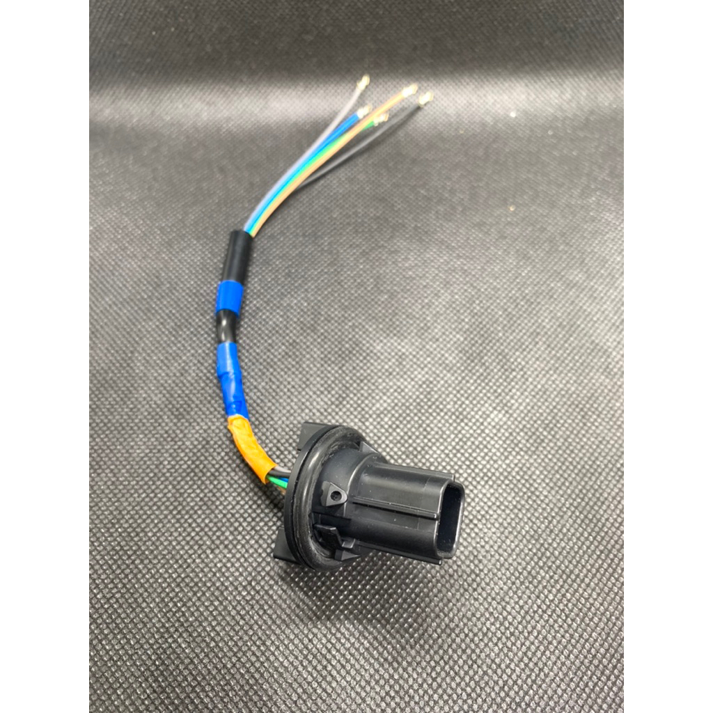 SOKET HEADLAMP SOKET LAMPU DEPAN MALE HONDA BEAT DELUXE BEAT STREET LED SCOOPY NEW ESP