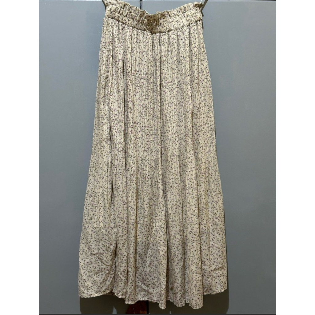 #preloved Rok bunga bunga